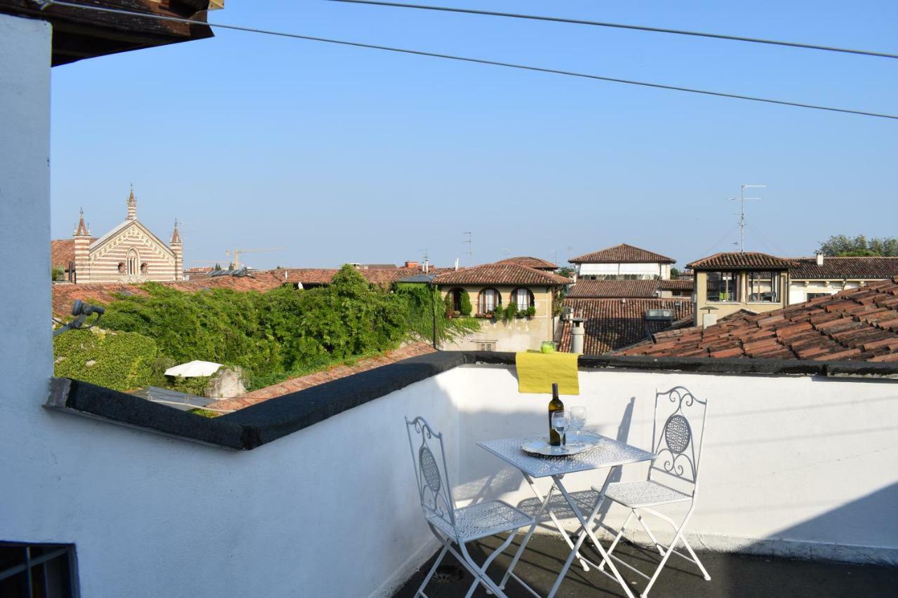 La Soffitta Bohemien Apartamento Verona Exterior foto